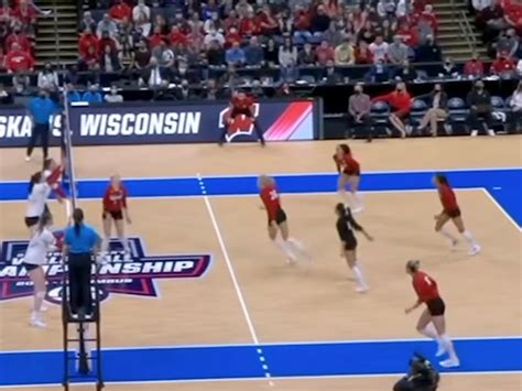 leaked volleyball photos|Wisconsin releases statement on photo, video leak of volleyball。